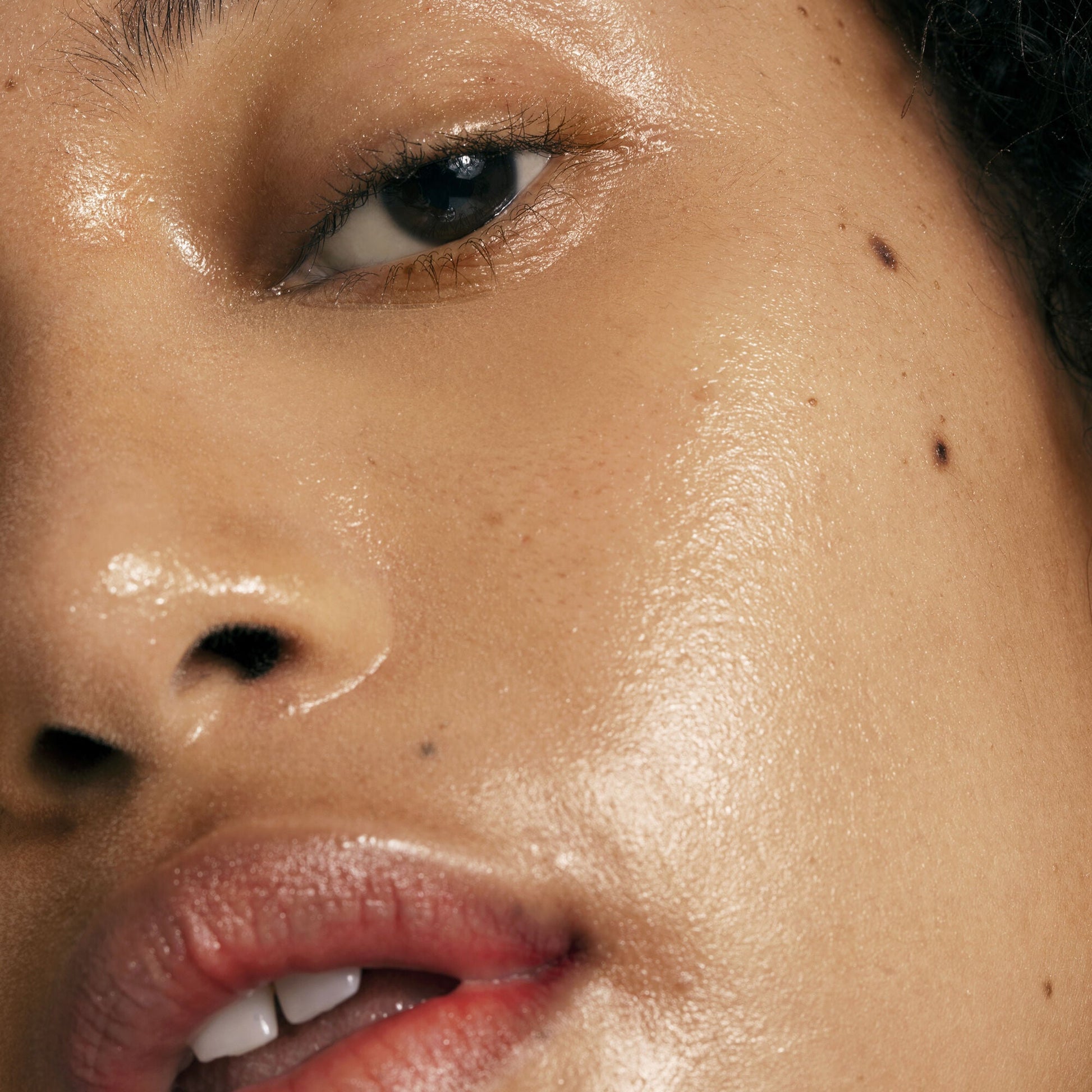 pure-skin-toner-a6 0122_Elf-Pure_Cindy_002_IGF.jpg
