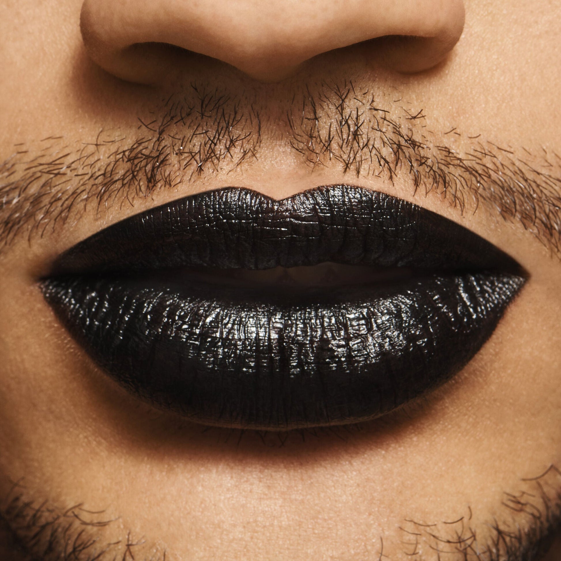 o-face-satin-lipstick-d6 071122_OF_Bryson_V4_0032_FINAL_RGB_IGF.jpg